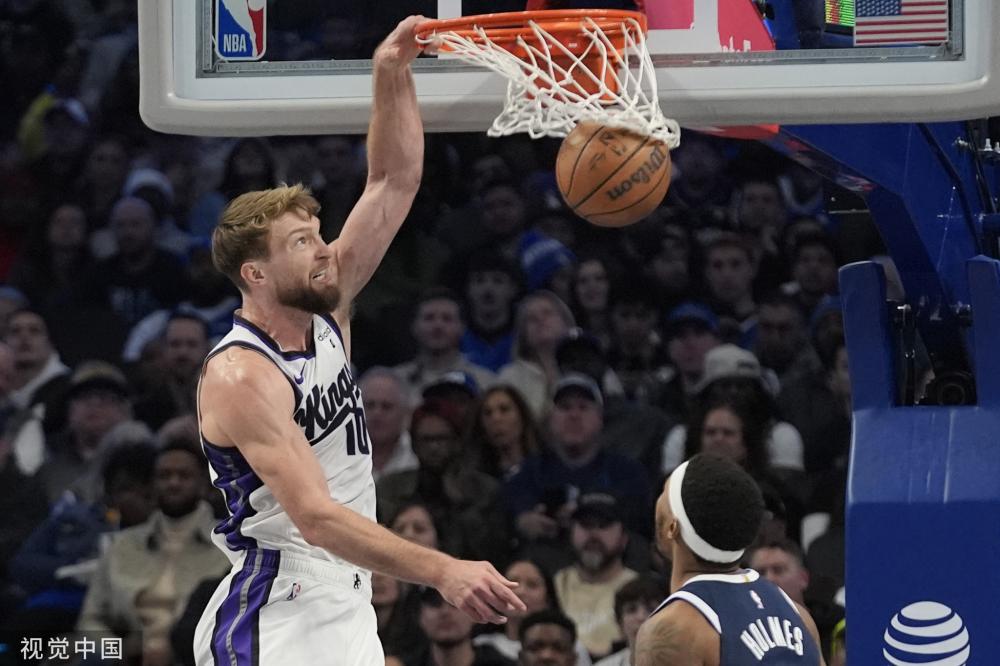 在场上的执 在场上的执