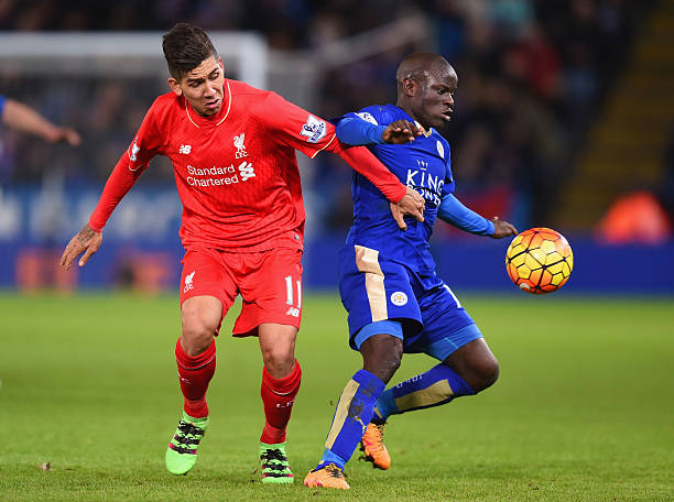 以其卓越的 以其卓越的