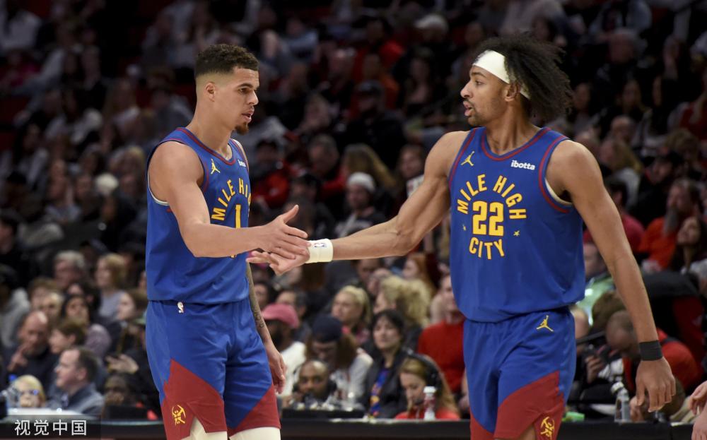 他们被自己 他们被自己