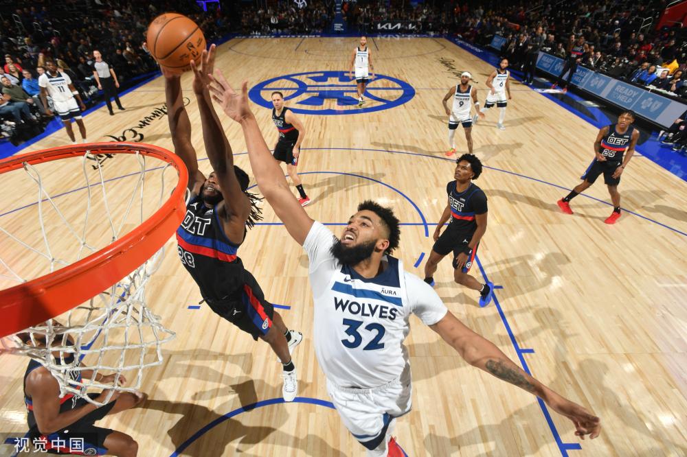 藏历新年年货市场:烟火气中迎新春 传统习俗展新韵.