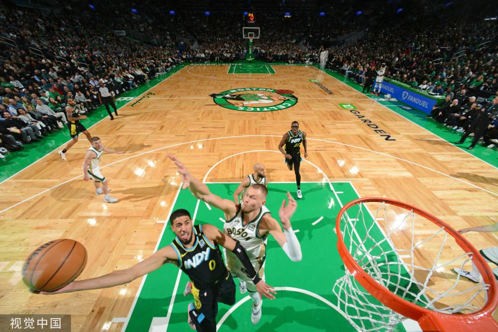 命运多舛!浓眉伤情不乐观,只坏结果无限期缺战,独行侠当头一棒.